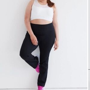 Solid Black Stretch Yoga Everyday Comfort Leggings